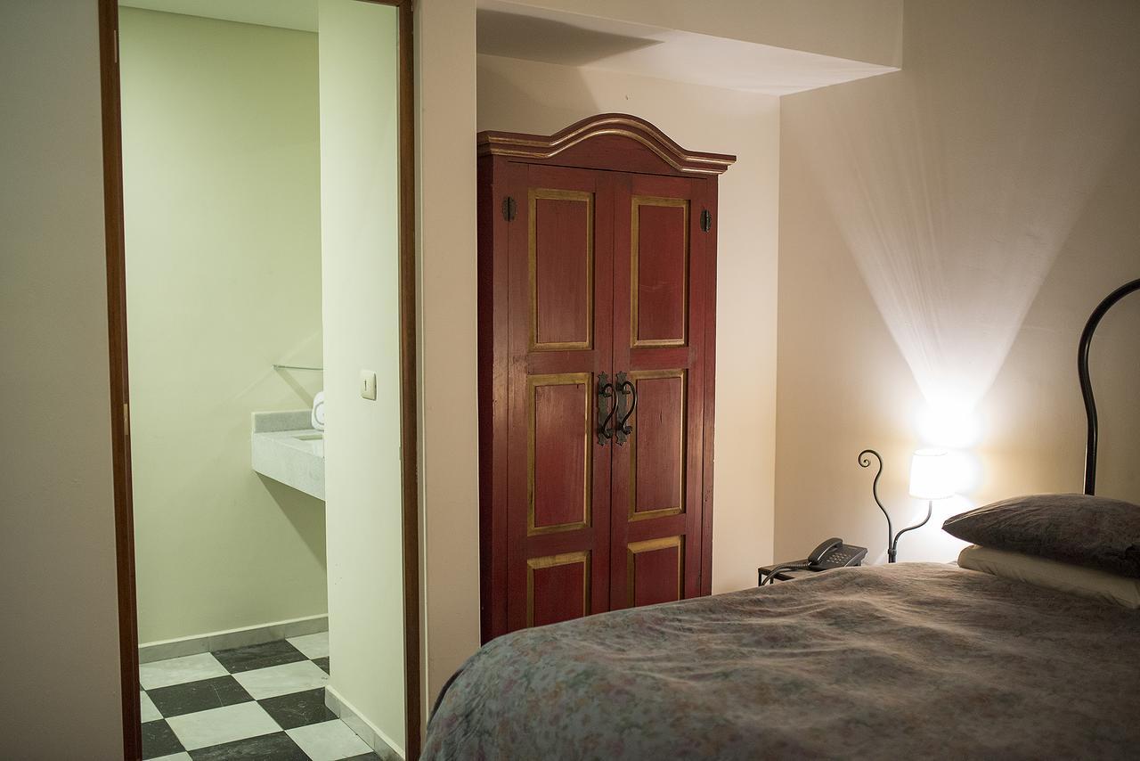 Gertrudis Hotel 모렐리아 외부 사진